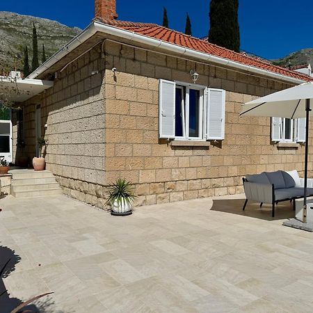Holiday Home Lungo Mare 米利尼 外观 照片