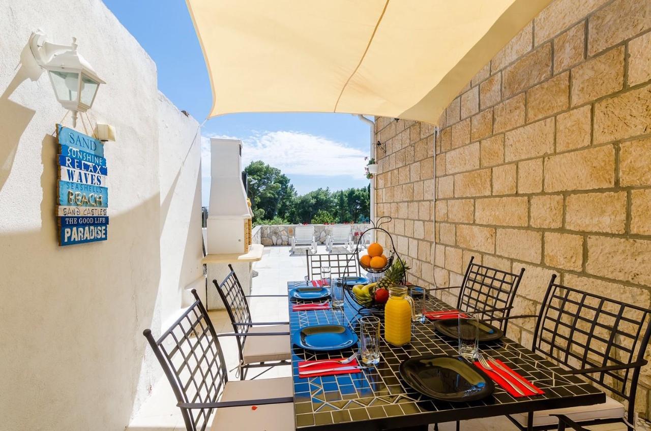 Holiday Home Lungo Mare 米利尼 外观 照片