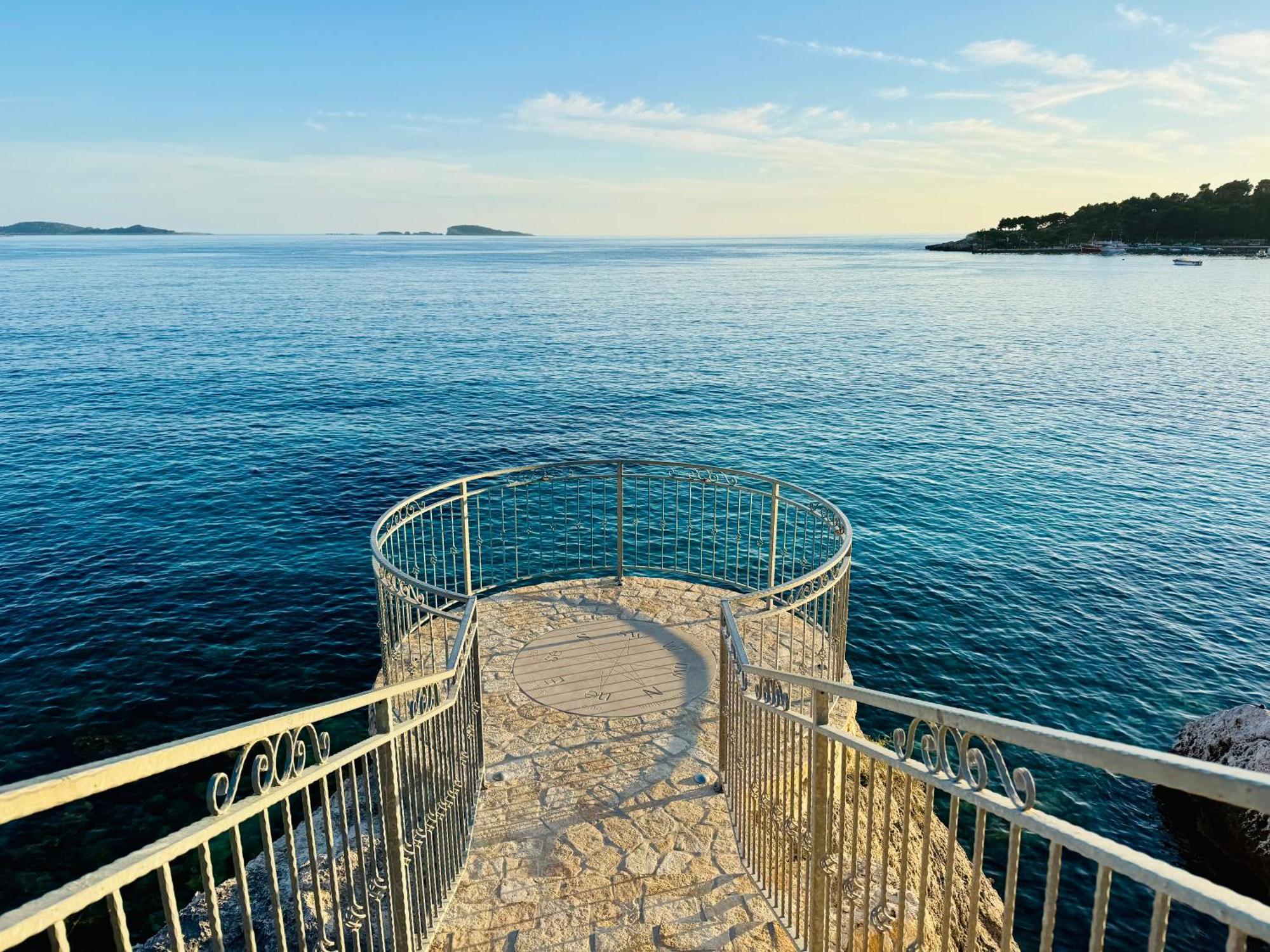 Holiday Home Lungo Mare 米利尼 外观 照片